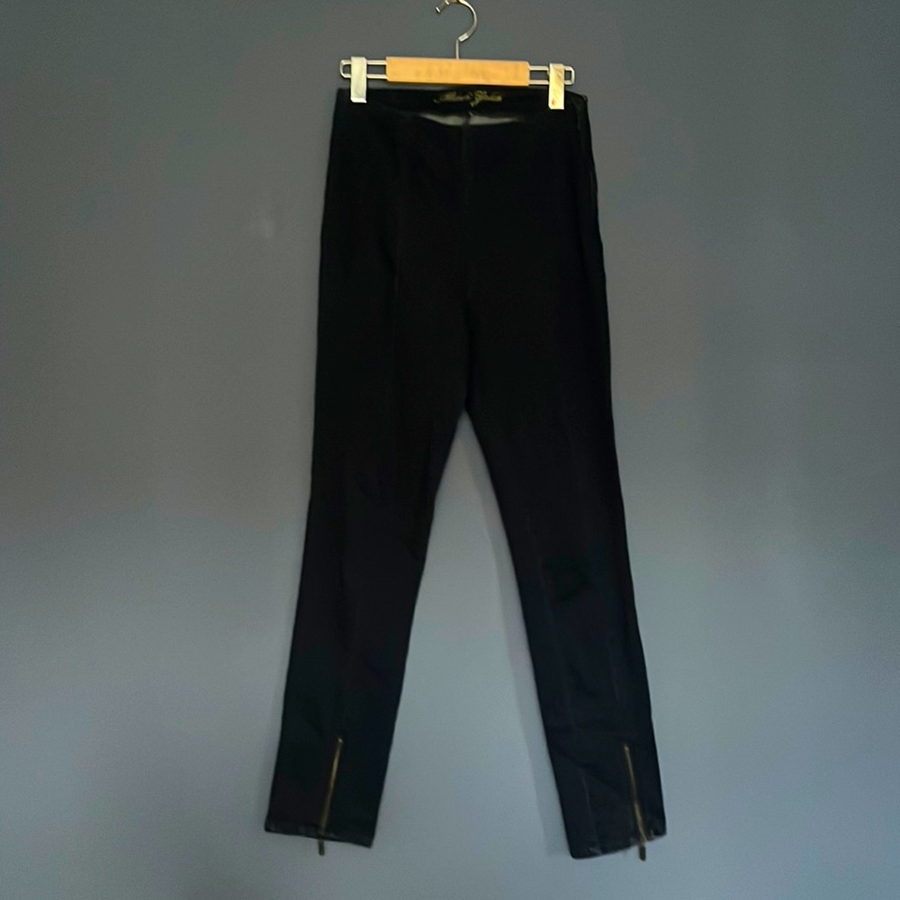 Mavis Gold Jeans, Size 27, side zipper and ankle zippers, dark wash